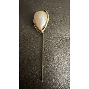 Vintage Monet Hat/Stick Scarf Lapel Pin Faux Pearl Gold Tone